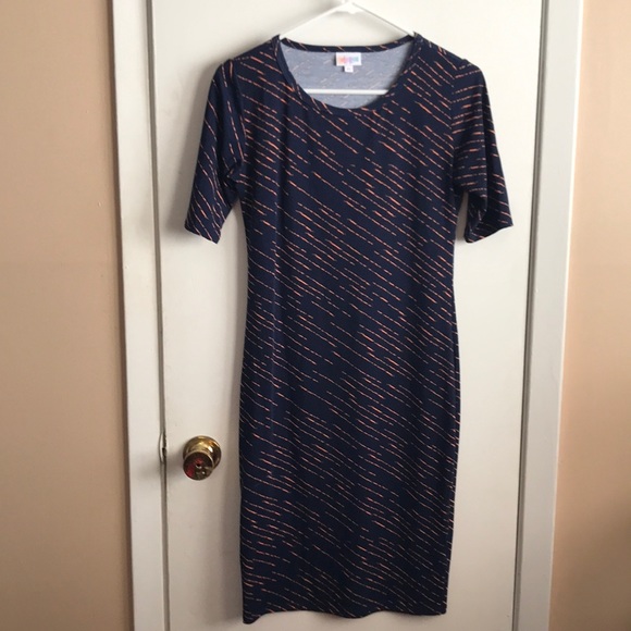 LuLaRoe XS Julia - Picture 1 of 2
